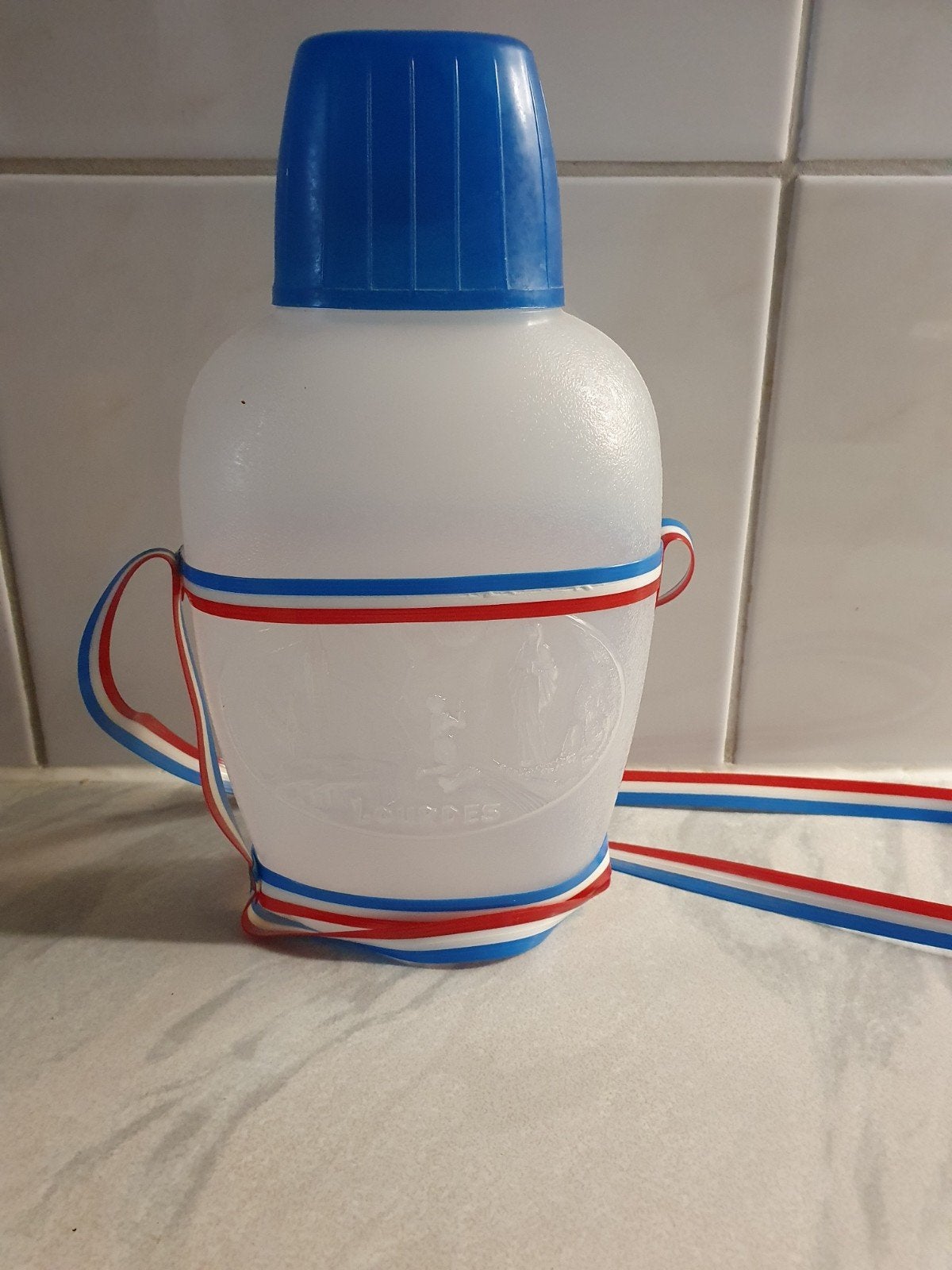 Lourdes fles- souvenir,  waterfles,, Ophalen of Verzenden, Zo goed als nieuw, Overige typen, Christendom | Katholiek
