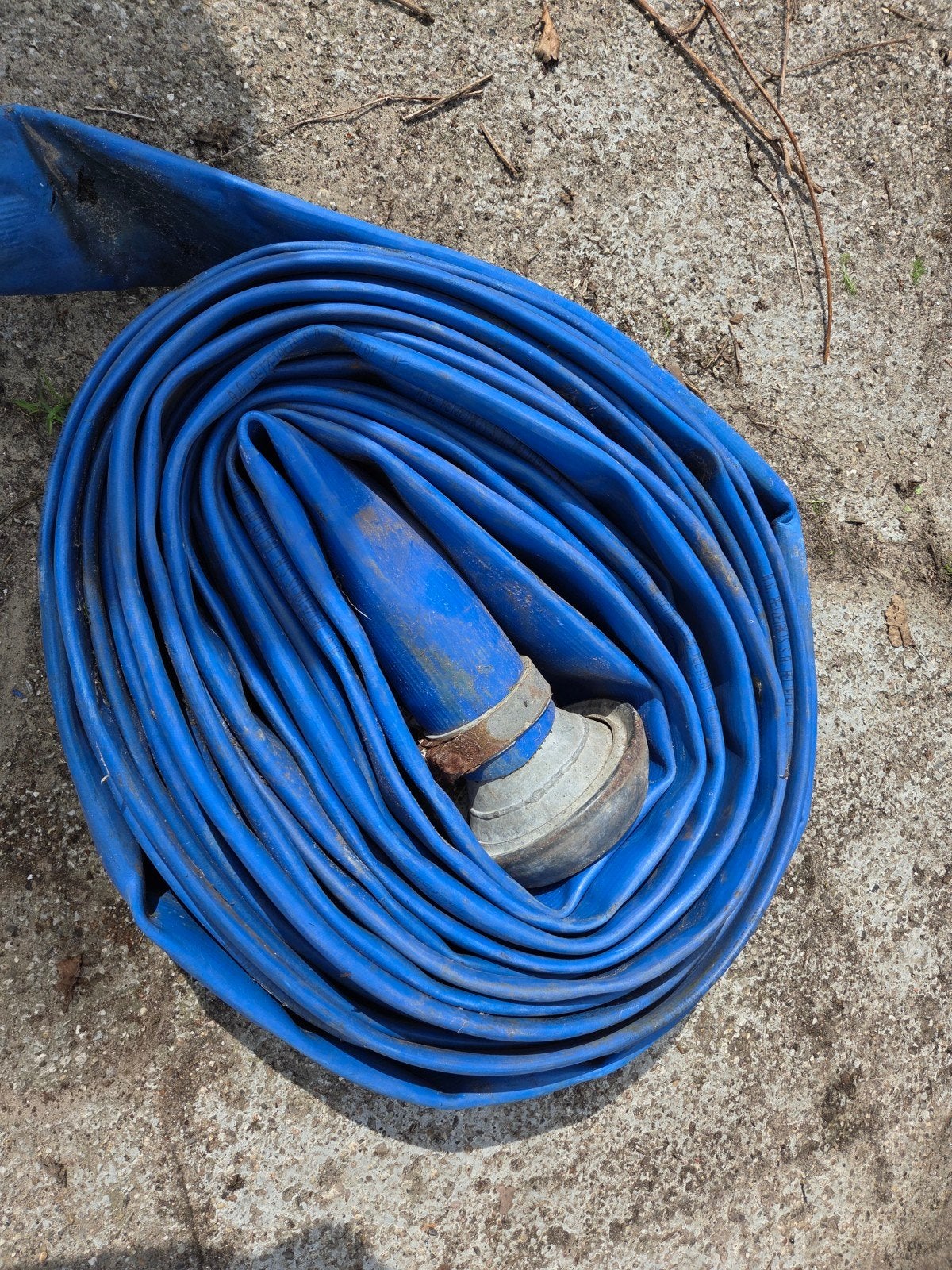 Blauwe afvoerslang met koppeling 26 meter., Ophalen, Gebruikt, Tuinslang