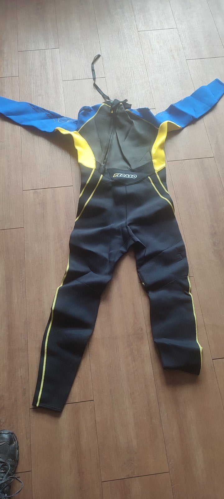 3mm duikpak, Watersport en Boten, Duiken, Ophalen of Verzenden, Duikpak