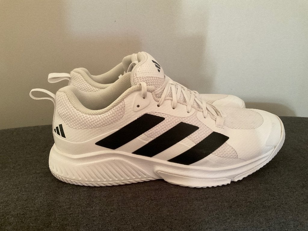 ADIDAS COURT TEAM BOUNCE 2.0, indoor, maat 44 2/3, Kleding | Heren, Schoenen, Ophalen of Verzenden, Zo goed als nieuw, Adidas