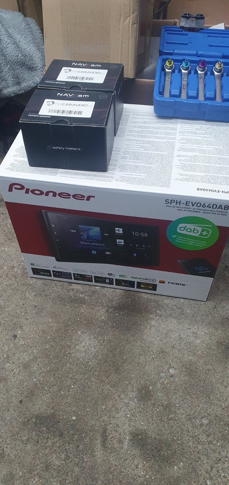 Pioneer SPH-EVO64DAB  incl accesoires    Nieuw, Auto diversen, Autonavigatie, Ophalen of Verzenden
