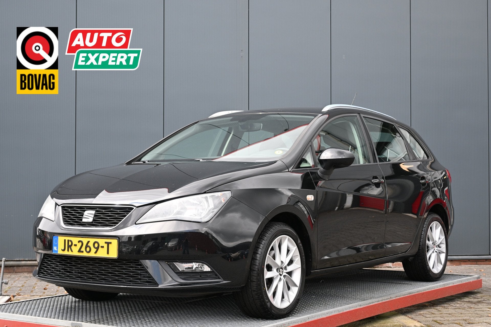 SEAT Ibiza ST 1.0 EcoTSI Style Connect trekhaak carplay, Auto's, Voorwielaandrijving, Stof, 1045 kg, Origineel Nederlands