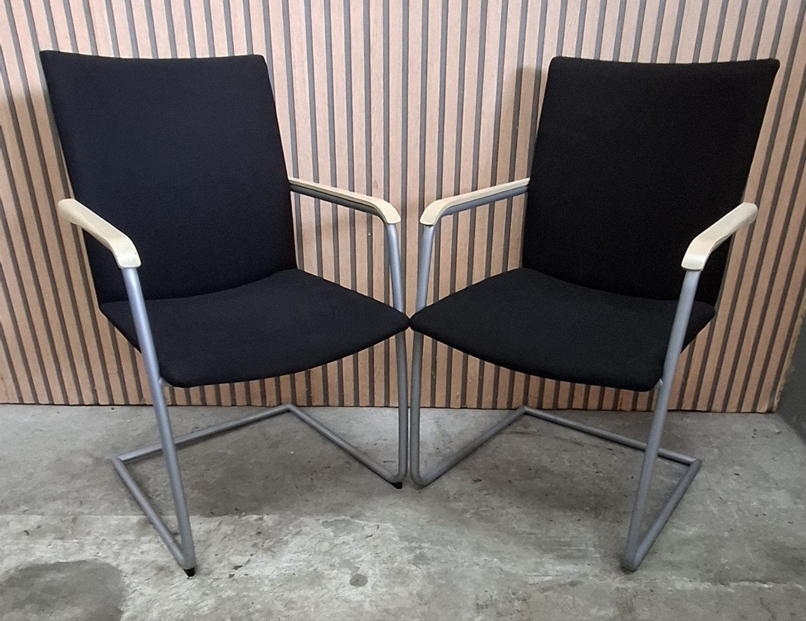6 x Casala vergaderstoelen zwart kantine kantoor stoelen, Huis en Inrichting, Stoelen, Ophalen of Verzenden, Zo goed als nieuw