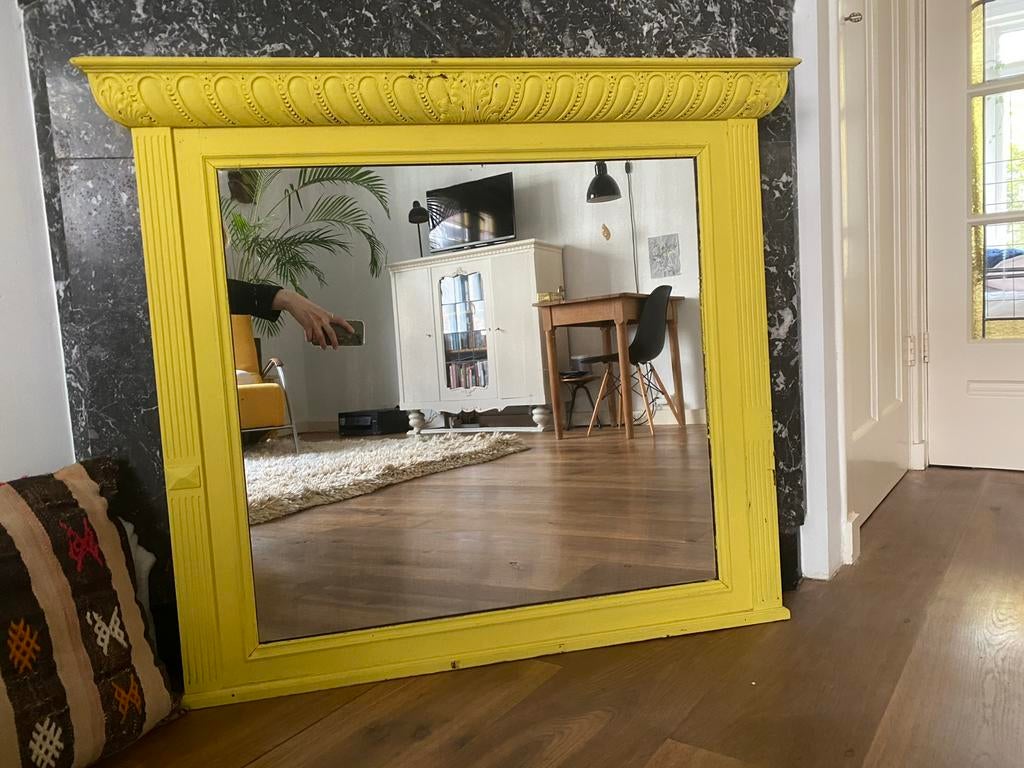 Gele spiegel met sierlijke lijst - Koopje!, Ophalen, Rechthoekig, 100 tot 150 cm