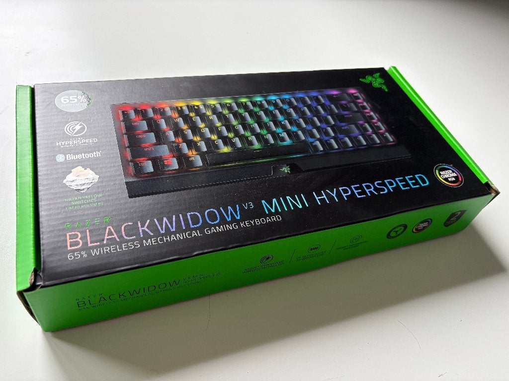 Razer BlackWidow V3 Mini HyperSpeed (Gele schakelaar), Ophalen of Verzenden, Zo goed als nieuw, Qwerty, Draadloze ontvanger