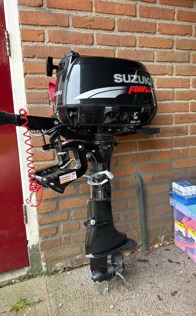 6pk suzuki kortstaart, Ophalen of Verzenden, Zo goed als nieuw