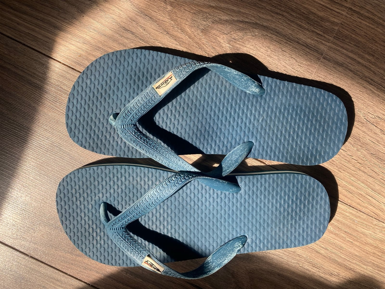 Blauwe Riva slippers - Maat 38/40, Kleding | Dames, Ophalen of Verzenden, Gedragen, Blauw, Slippers
