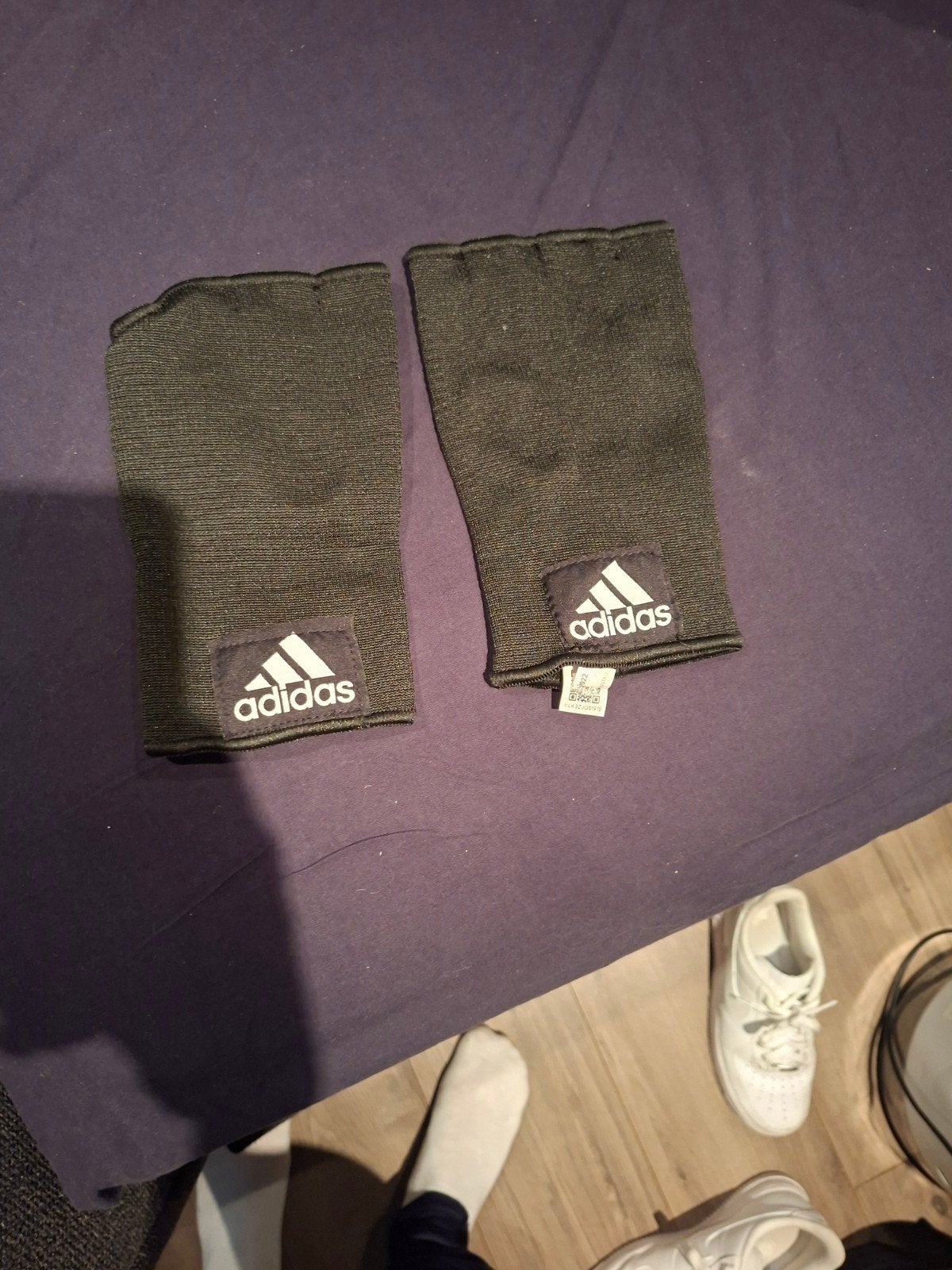 Adidas Boksbinnenhandschoenen - Zwart, Sport en Fitness, Ophalen of Verzenden, Gebruikt, Boksbinnenhandschoenen