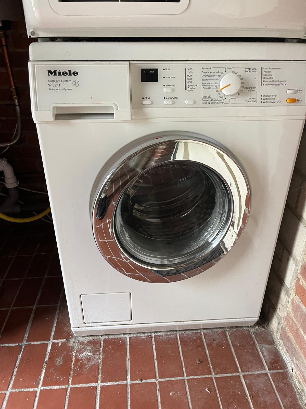 Miele wasmachine, Ophalen, 1200 tot 1600 toeren, 85 tot 90 cm