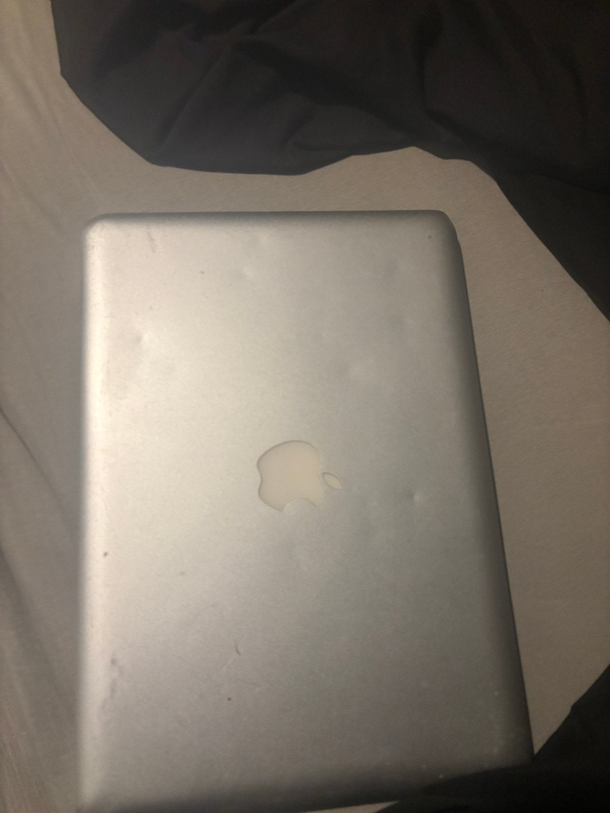 Macbook pro 13 inch (beschrijving), Computers en Software, MacBook Pro, 2 tot 3 Ghz, 13 inch, Ophalen of Verzenden