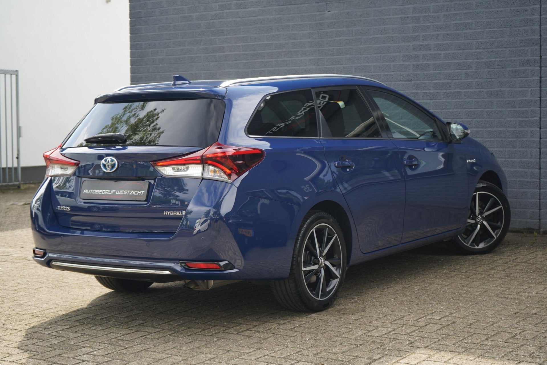Toyota Auris Touring Sports 1.8 Hybrid Style, Camera, Led, Auto's, 136 pk, Gebruikt, Zwart, 4 cilinders