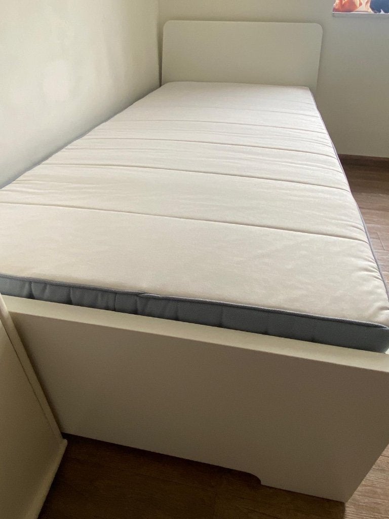 IKEA ASKVOLL kinderbed met matras VESTMARKA, Ophalen, 90 cm, Eenpersoons, Wit