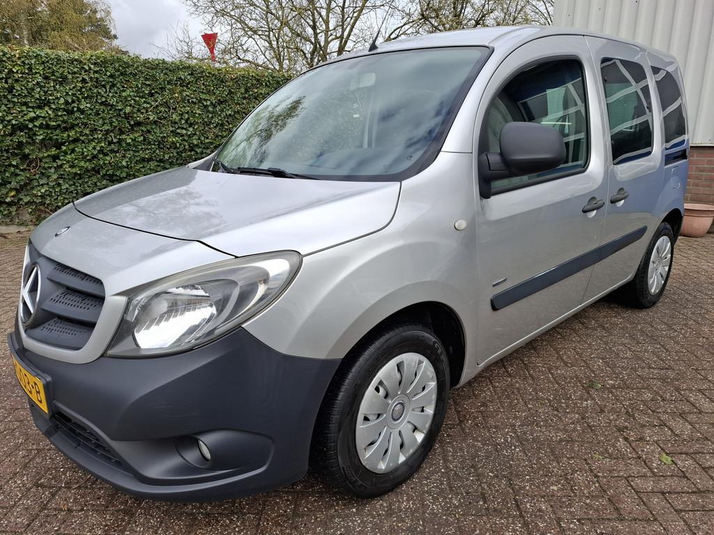 Mercedes-Benz Citan 109CDI 4550.- EX BTW AIRCO/CRUISE 5-PERS, Auto's, Mercedes-Benz, Voorwielaandrijving, 1350 kg, Stof, Gebruikt