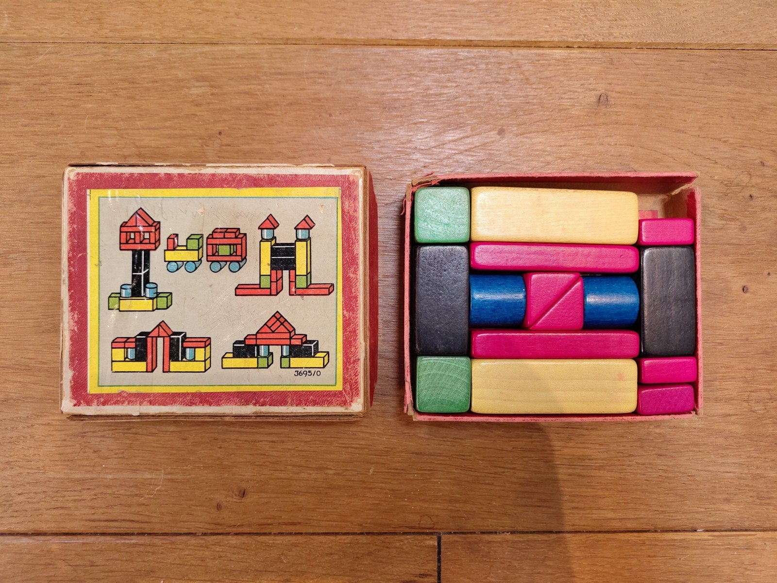 Klein vintage blokkendoosje, Ophalen of Verzenden
