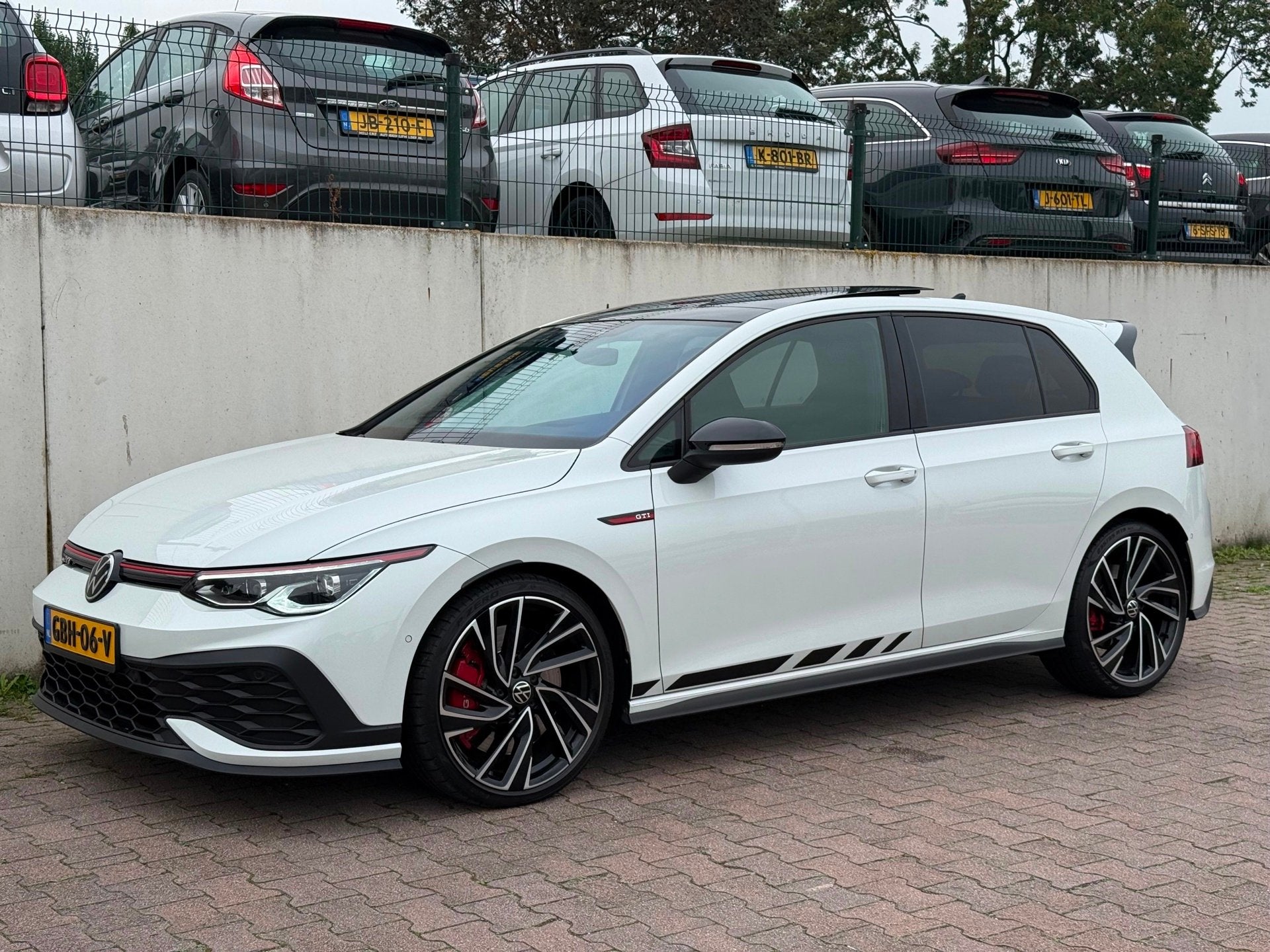 Volkswagen GOLF 2.0 TSI 4Motion R/300 PK/PANO/GTI/VIRTUAL/CA, Auto's, Dealer onderhouden, Gebruikt, Euro 6, 1984 cc