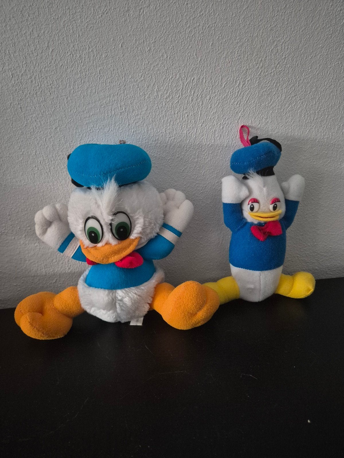 Set van 2 Donald Duck knuffels - Disney verzameling, Disney, Overige typen, Ophalen of Verzenden, Middelgroot (20 tot 80 cm)