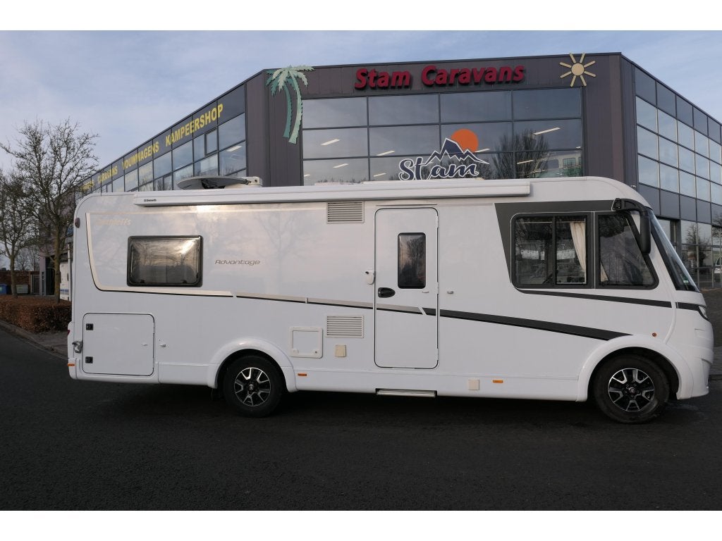 Dethleffs Advantage I7050 queensbed autom., Caravans en Kamperen, Ringverwarming, Fiat, Achteruitrijcamera, Buitenlamp