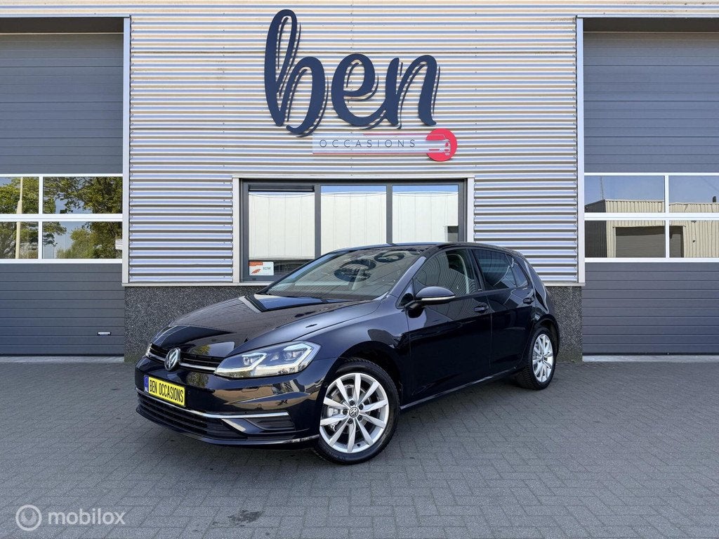 Volkswagen Golf 1.0 TSI Highline 2e Eig IQ Drive, Gebruikt, Euro 6, Zwart, Bedrijf