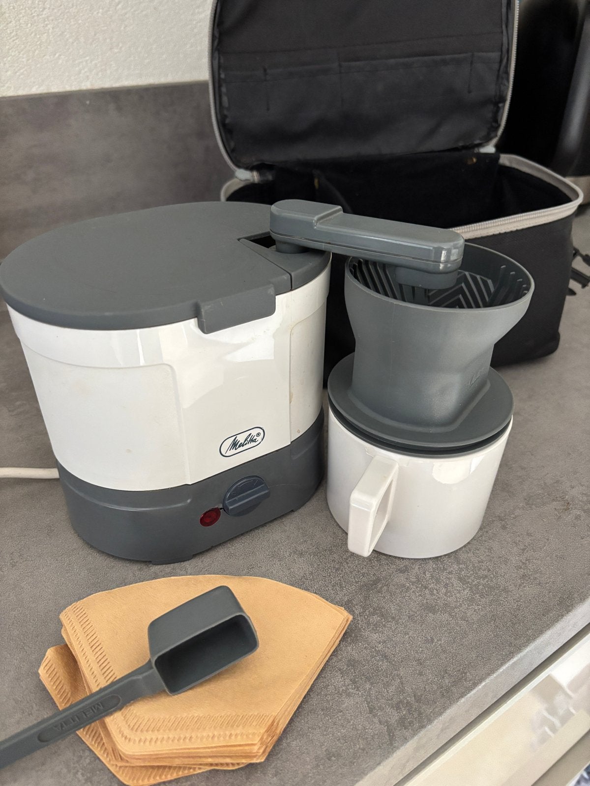 Melitta Koffie Survival Kit - Draagbare Koffiemachine, Gebruikt, Koffiemachine, Gemalen koffie, Ophalen of Verzenden