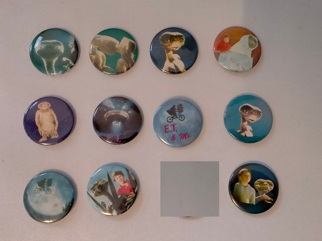 E.T. et alien film buttons set Vintage Steven Spielberg, Verzenden, Overige figuren, Gebruikt, Overige typen