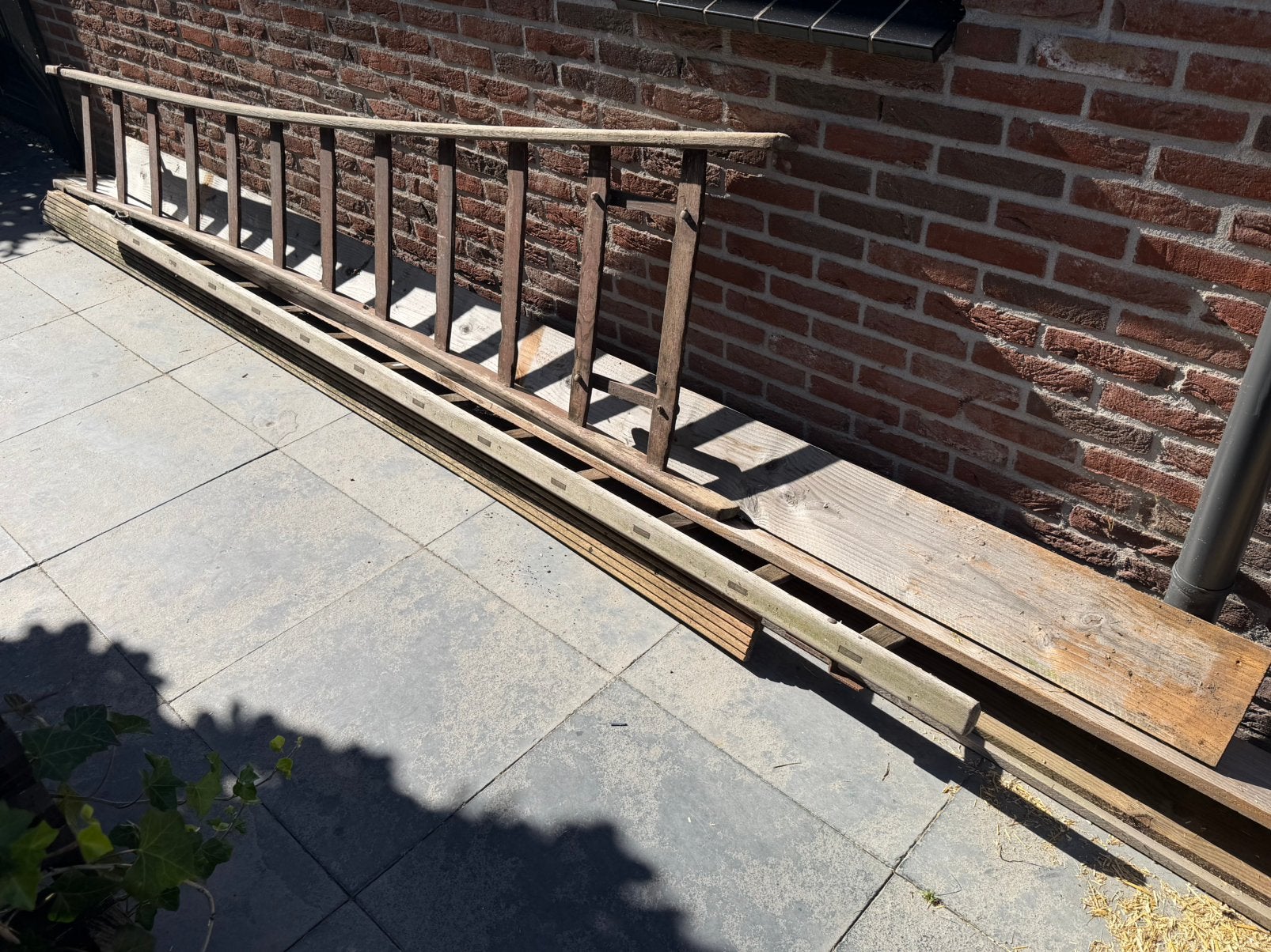 Houten douglas planken en houten trap gratis af te halen, Minder dan 25 mm, Ophalen of Verzenden, Zo goed als nieuw, Plank