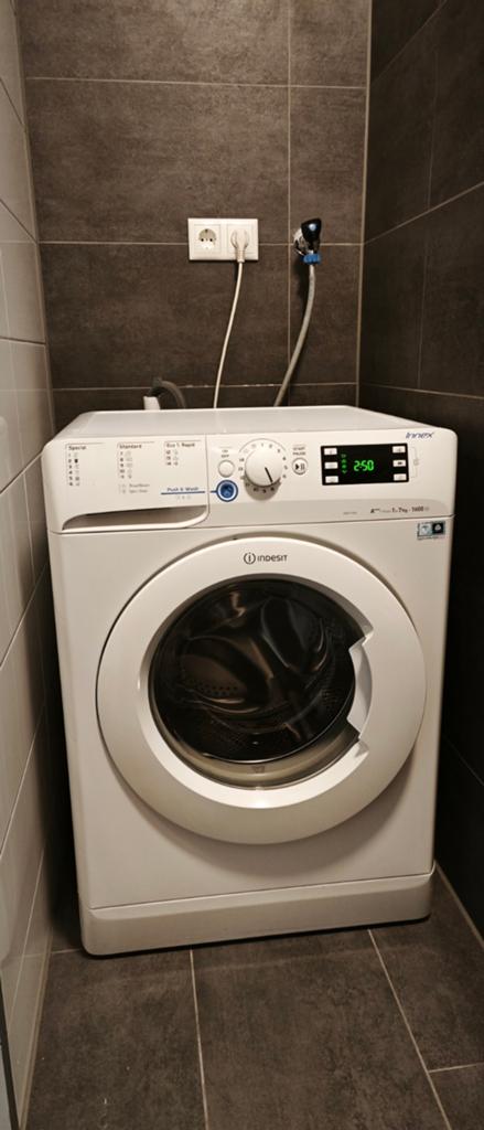 Wasmachine Indesit 7kg - ACTIE: OPHALEN VOOR 28 MEI = €175, Ophalen, 6 tot 8 kg, 85 tot 90 cm, 1600 toeren of meer