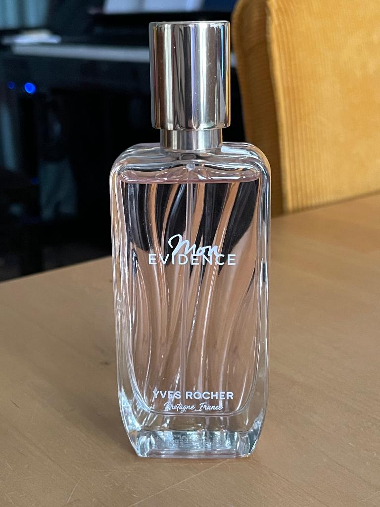 Yves Rocher Mon Evidence 50ml - 1x gesprayed, Ophalen of Verzenden, Zo goed als nieuw