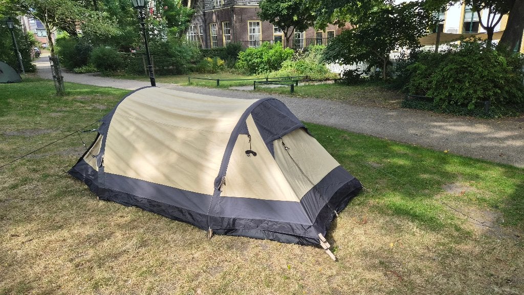 opblaasbare tent met losse luifel, Caravans en Kamperen, Ophalen of Verzenden, Gebruikt, Tot en met 2