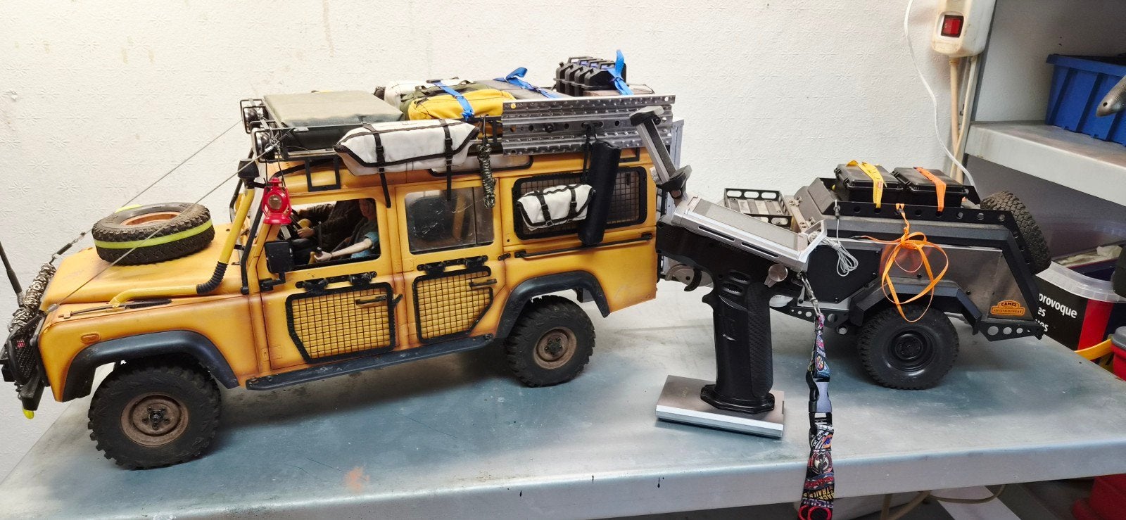 D1rc D110 met aan hanger  met trailer en Noble NB4 Pro zende, Ophalen, Zo goed als nieuw, Auto, Overige merken