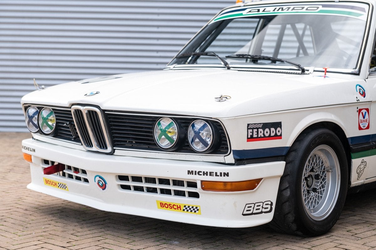BMW 5 Serie 530i 1B Historic race car (bj 1977), 230 pk, Stof, Gebruikt, 1 stoelen