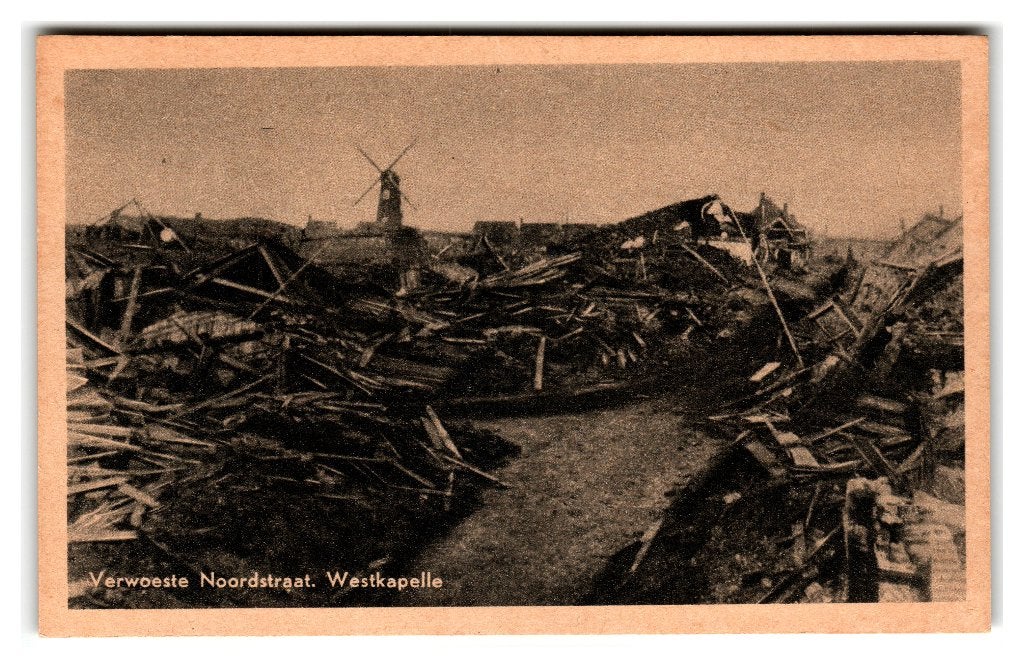 Westkapelle, Verwoeste Noordstraat - Molen, Verzenden, 1940 tot 1960, Ongelopen, Zeeland