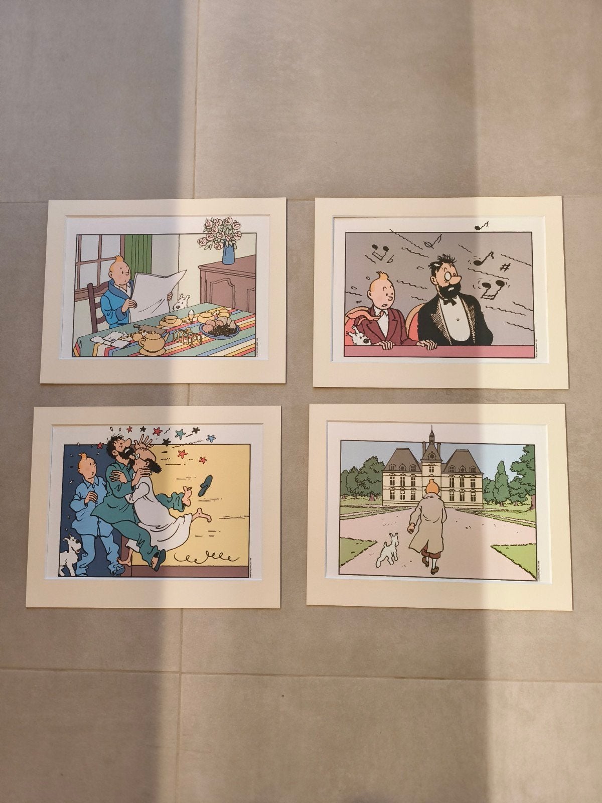 4  KUIFJE POSTERS  MET PASSEPARTOUT, Ophalen, Kuifje, Beeldje of Figuurtje