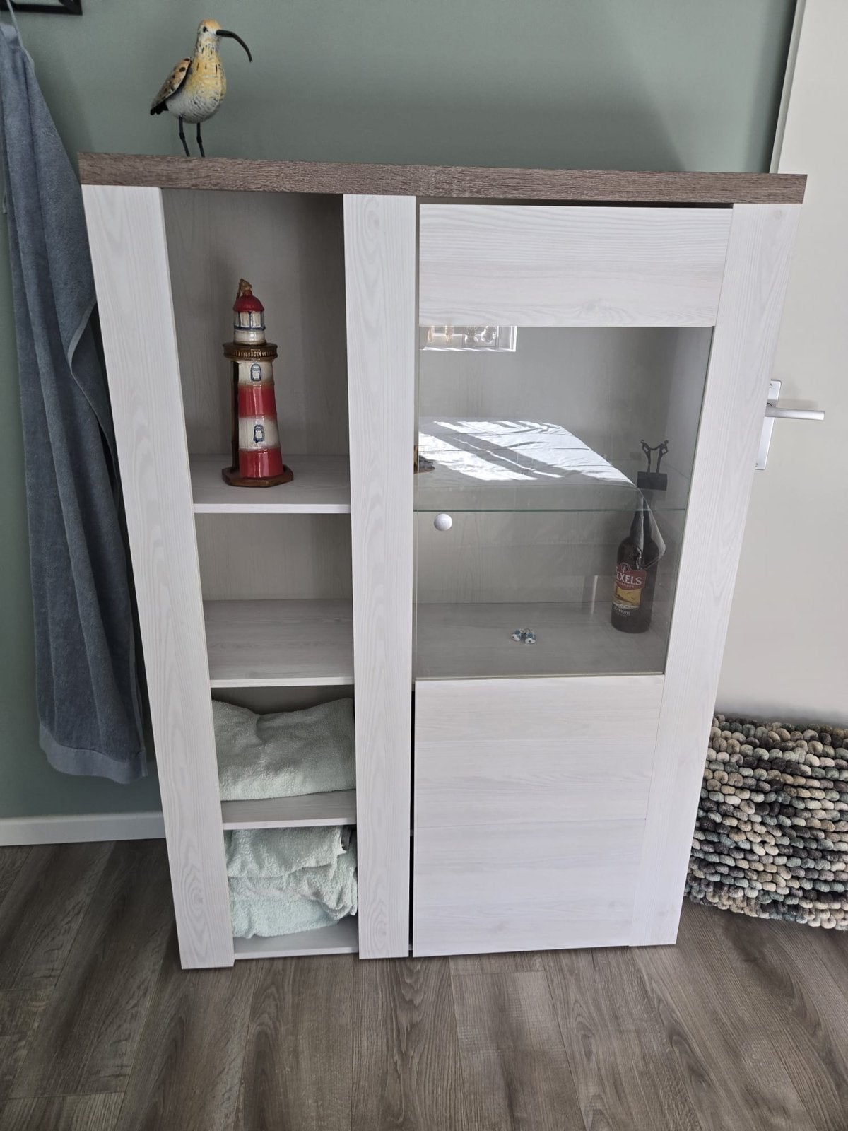 Moderne Vitrinekast met Opbergruimte, Ophalen, Gebruikt