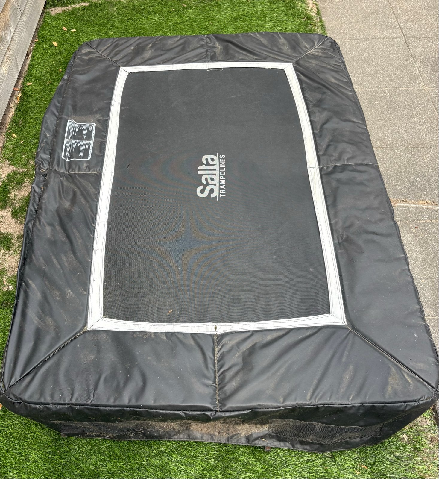Salta Trampoline Rechthoekig - Inbouwmodel met afdekhoes, Ophalen, Gebruikt