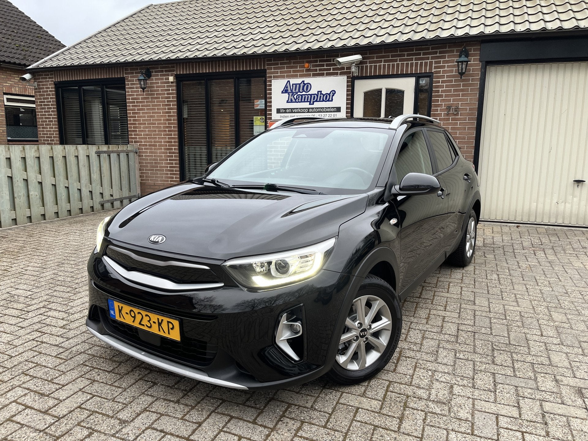 Kia Stonic 1.0 T-GDi MHEV DynamicLine (bj 2021, automaat), 1160 kg, Gebruikt, Origineel Nederlands, Bedrijf