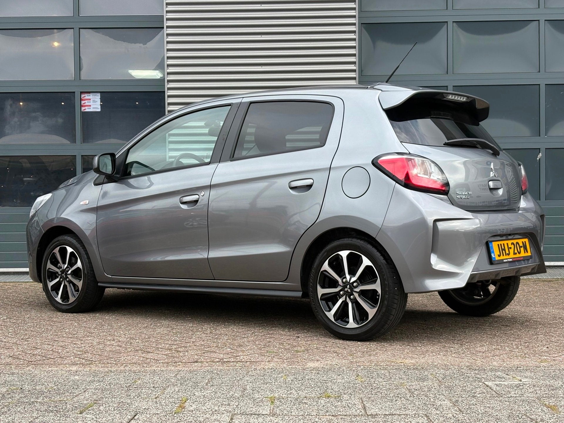 Mitsubishi Space Star 1.2 Dynamic | AUTOMAAT | CARPLAY| CRUI, Stof, Bedrijf, 3 cilinders, Automatische klimaatregeling