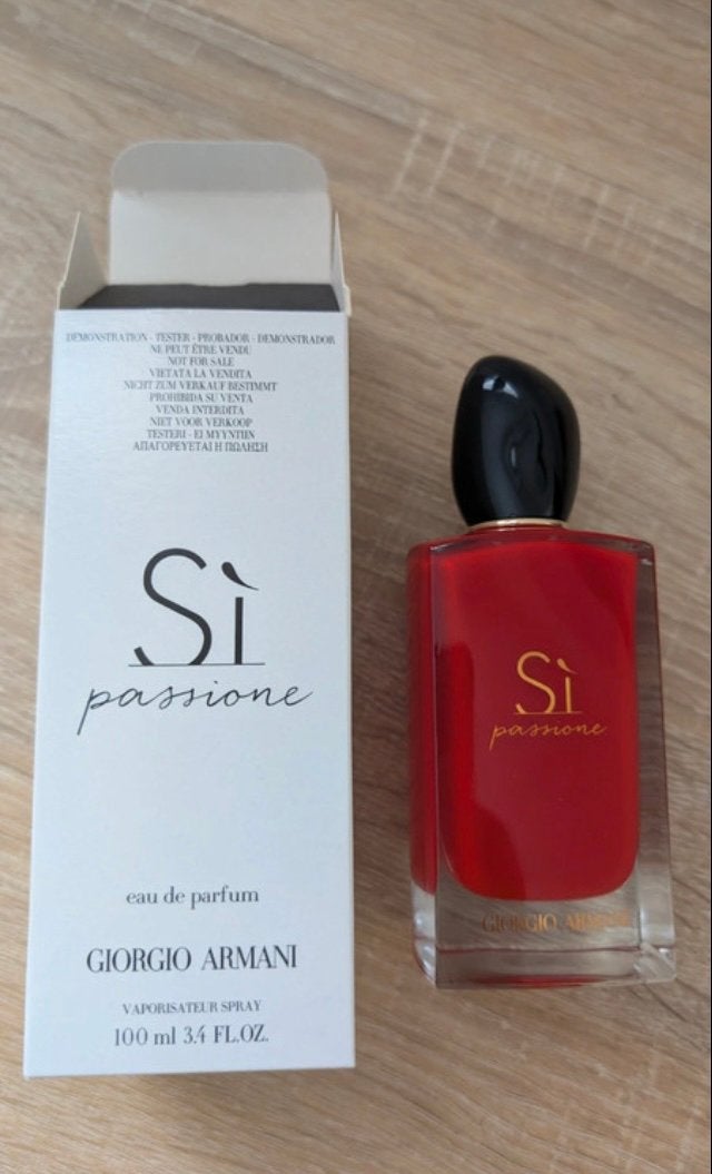 Armani Sì Passione Eau de Parfum 100 ml – Zo goed als nieuw, Ophalen of Verzenden, Zo goed als nieuw