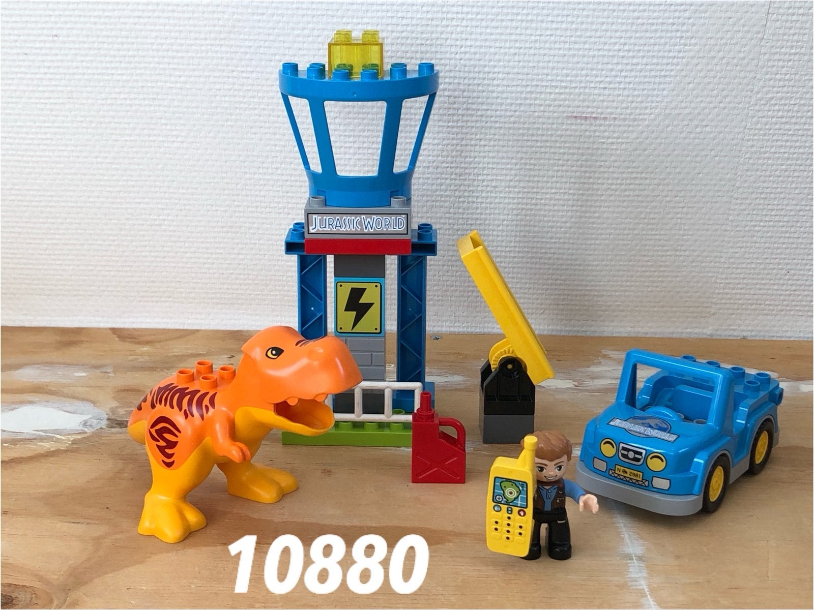 Duplo T rex toren Dinosaurus 10880 (compleet) 1, Ophalen of Verzenden, Zo goed als nieuw, Complete set, Duplo