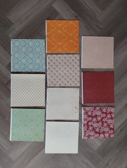 50 vellen dik dubbelzijdig scrappapier 30x30cm Lily Bee Fren, Hobby en Vrije tijd, Ophalen of Verzenden, Nieuw, Album of Boek