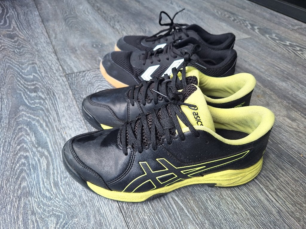 Hockeyschoenen maat 40, Ophalen, Zo goed als nieuw, Schoenen
