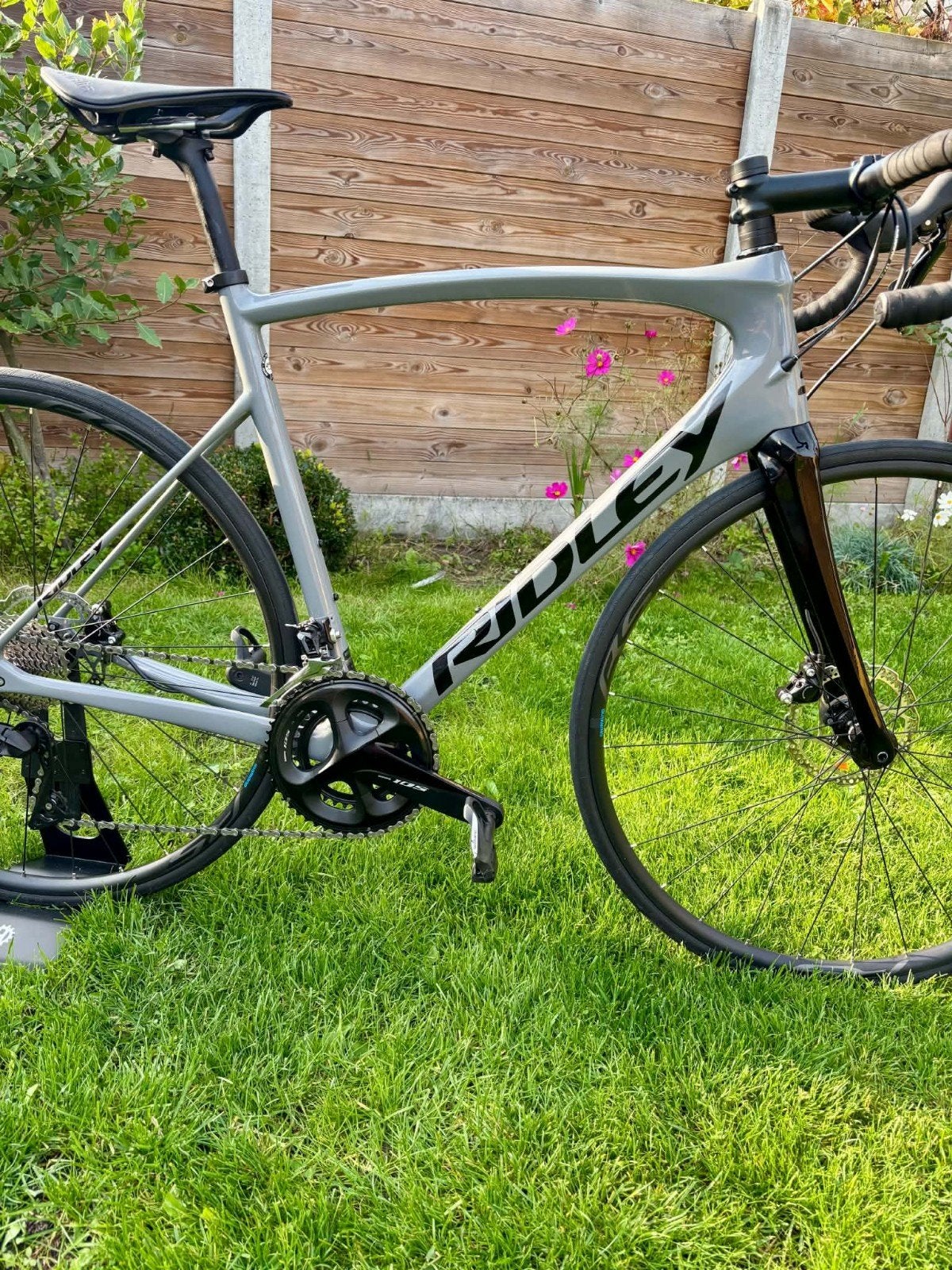 Ridley Fenix sl carbon racefiets disc, Fietsen en Brommers, Carbon, Zo goed als nieuw, Meer dan 20 versnellingen, 53 tot 57 cm