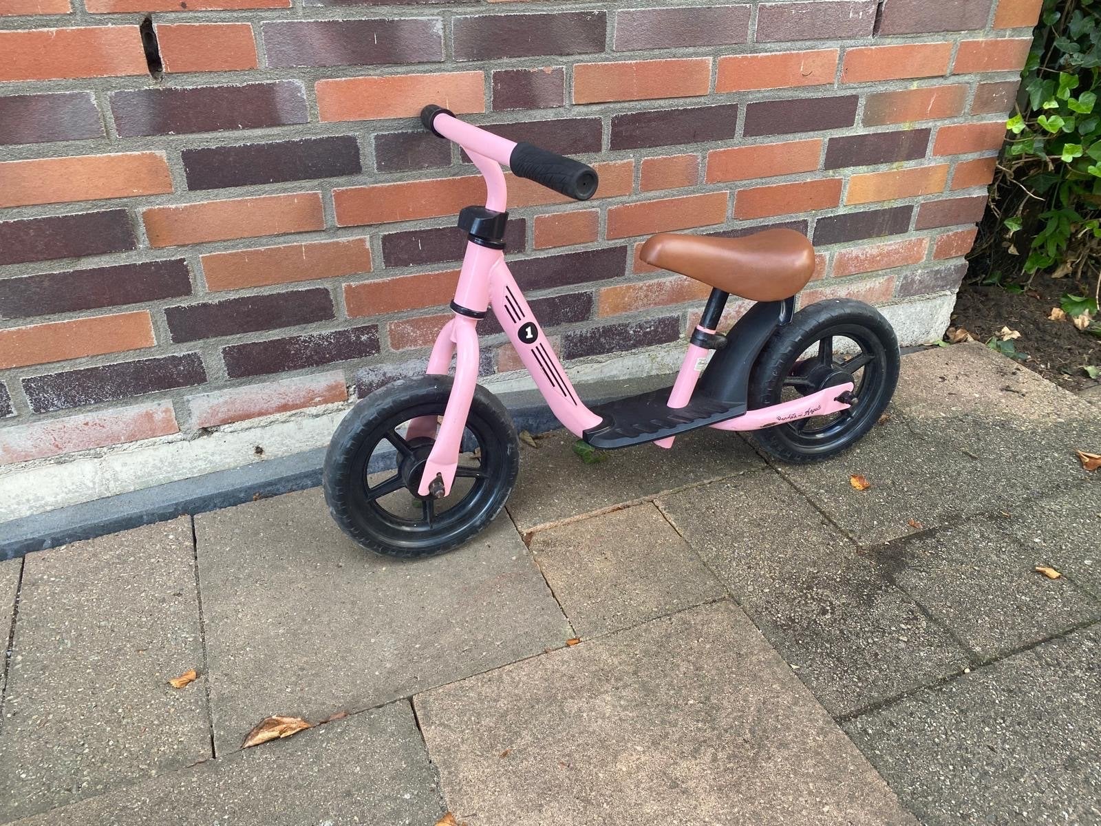 Bandits and Angels loopfietsje roze, Ophalen, Gebruikt, Minder dan 16 inch