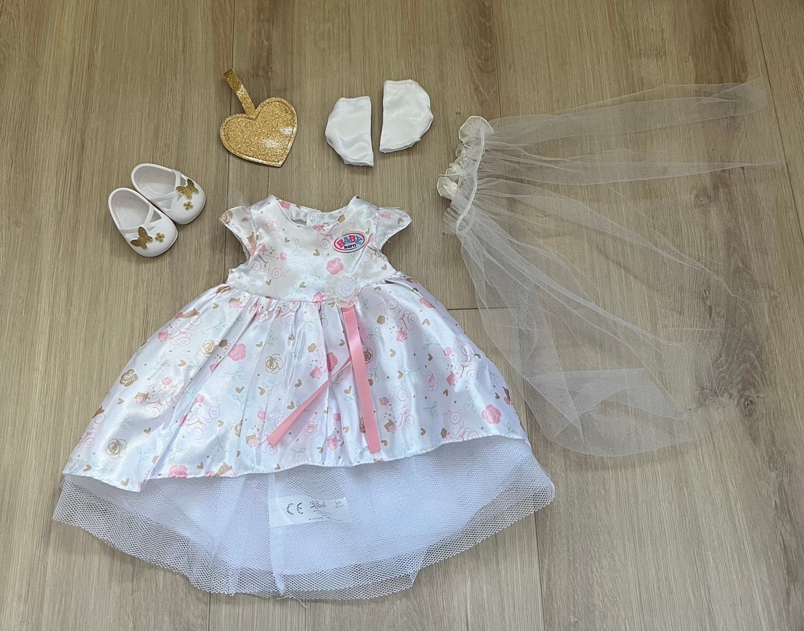BABY born boutique deluxe bruidsjurk - 43 cm, Ophalen of Verzenden, Nieuw, Babypop