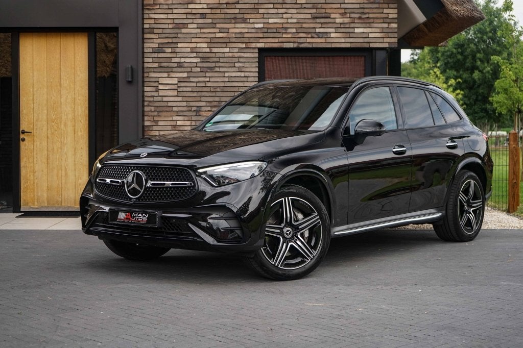 Mercedes-Benz GLC 400e AMG 4Matic 381PK Luchtv/Night/4WB/360, Auto's, Automaat, Gebruikt, Euro 6, 4 cilinders
