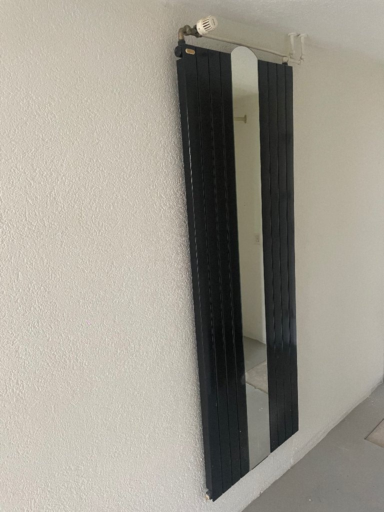 Design radiator met spiegel, Ophalen, Radiator, Minder dan 60 cm, Zo goed als nieuw