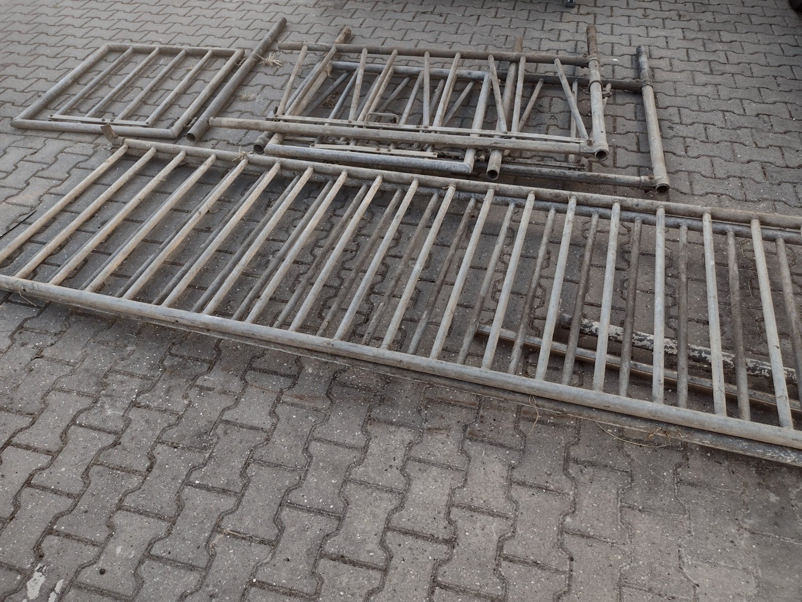 Koppelhek, hondenren, kennel, mobiele omheining, dieren.