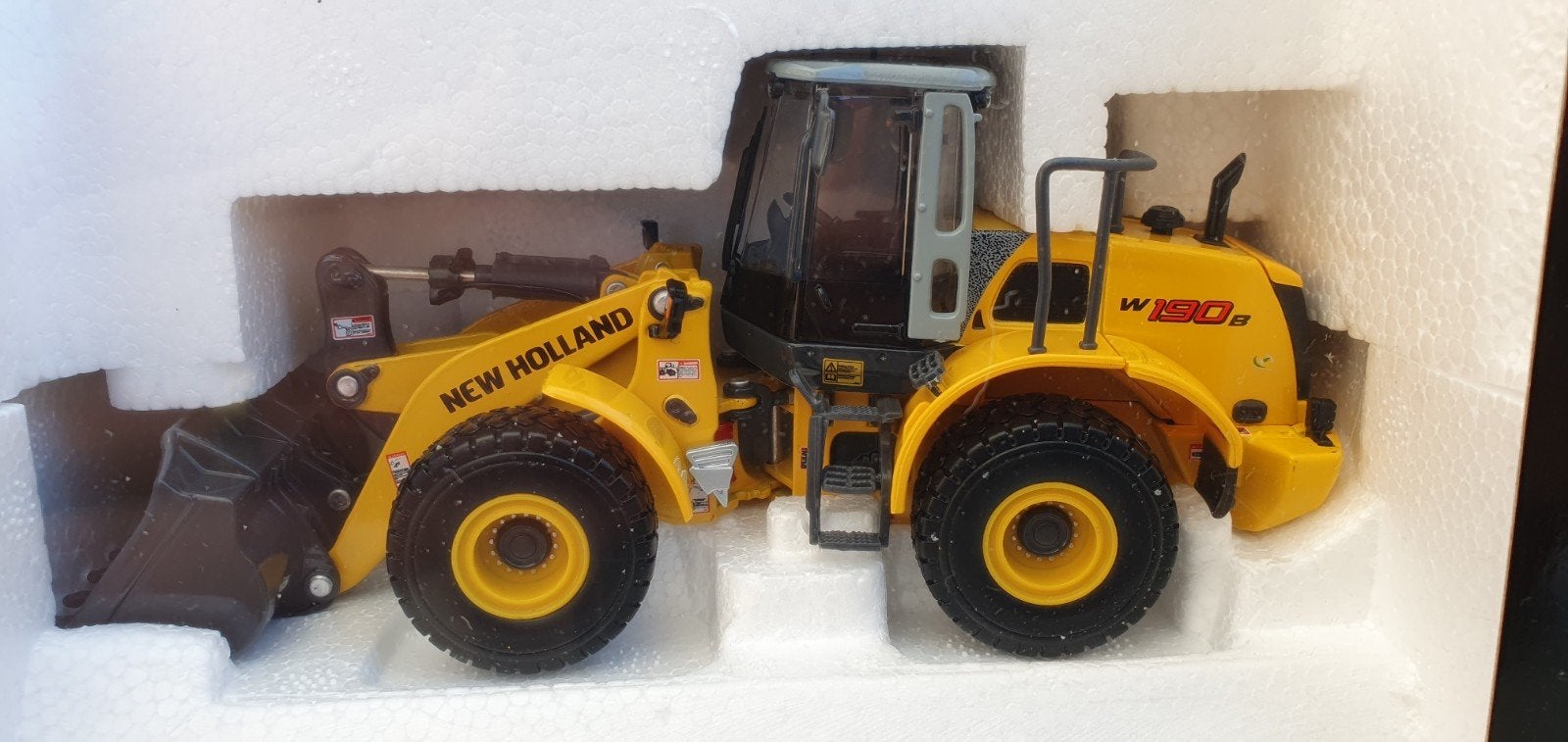 NEW HOLLAND W190B Shovel ,wiellader Ros, nieuw, Ophalen of Verzenden, Zo goed als nieuw, Hijskraan, Tractor of Landbouw, Overige merken