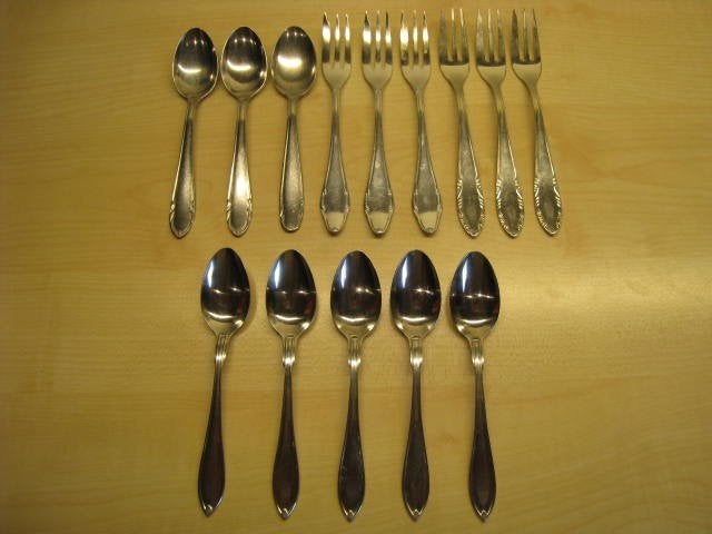 Set van 6 taartvorkjes en 8 koffielepels. In perfeke staat!, Ophalen, Zo goed als nieuw, Rvs of Chroom