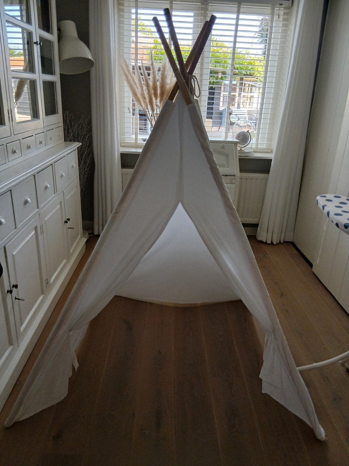 Witte kinder tipi tent met raampje, Ophalen, Gebruikt