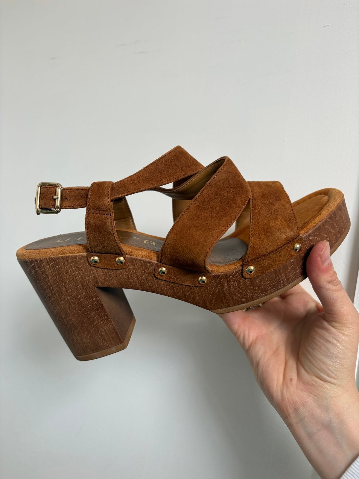 Unisa clogs/sandalen met hak, maat 41, Ophalen of Verzenden, Zo goed als nieuw, Bruin, Sandalen of Muiltjes